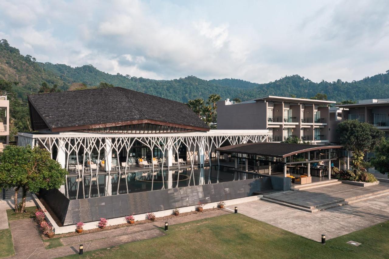The Sands Khao Lak By Katathani - Sha Extra Plus Esterno foto The main building of the university