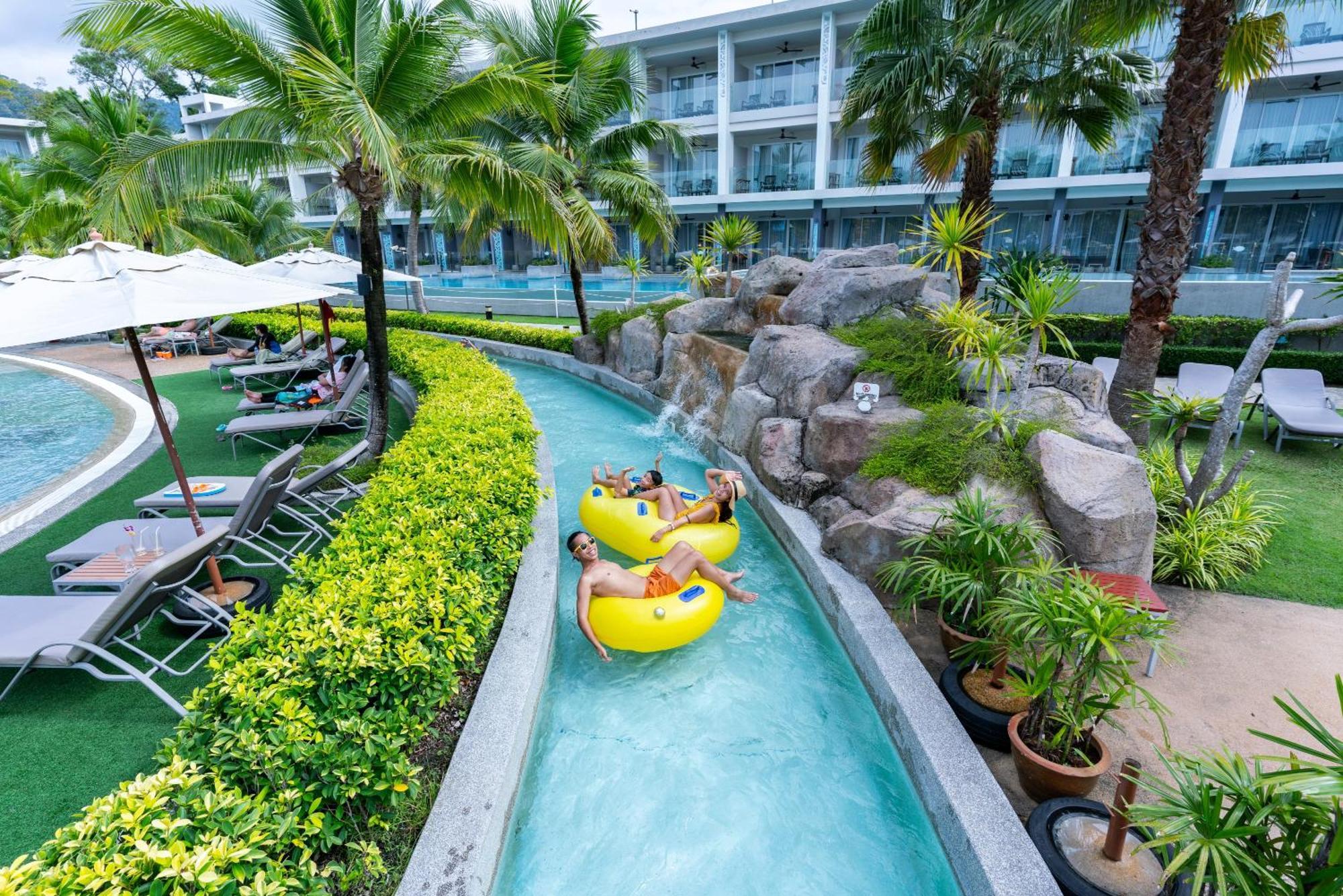 The Sands Khao Lak By Katathani - Sha Extra Plus Esterno foto The lazy river at the Royal Paradise Hotel & Spa